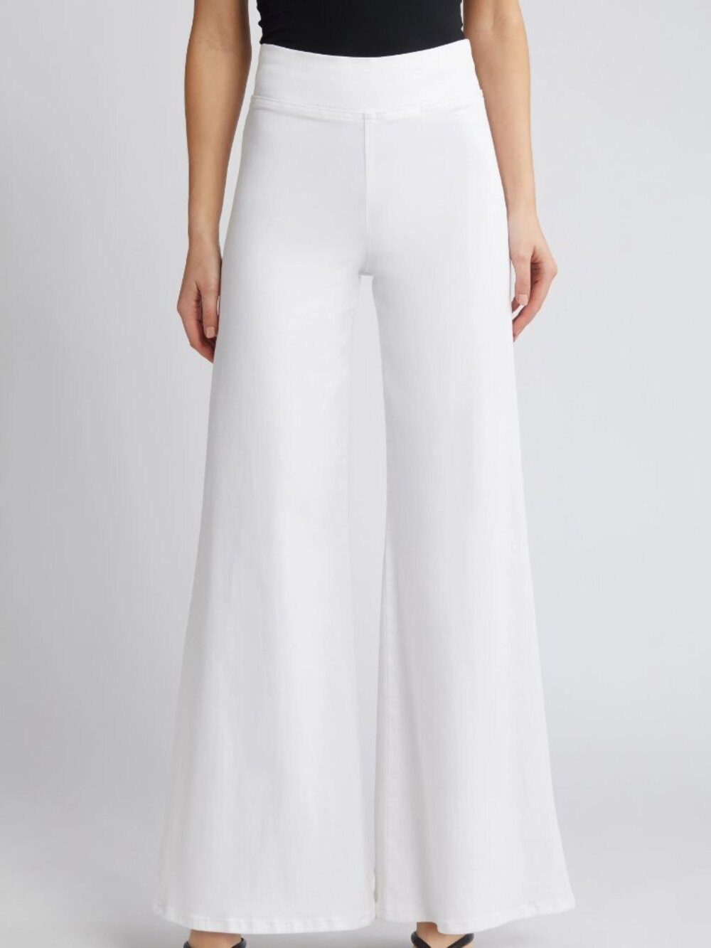NWT Frame Jetset Denim Jeans - White fits up to size 28